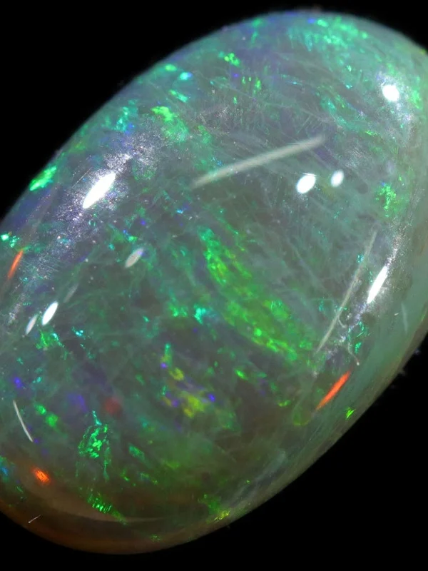 2.75 CTS MINTABIE BLACK CRYSTAL OPAL STONE [LRO564]