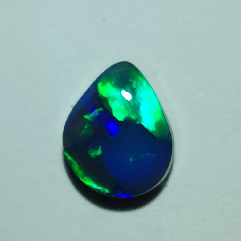 80cts Black Opal- L/Ridge