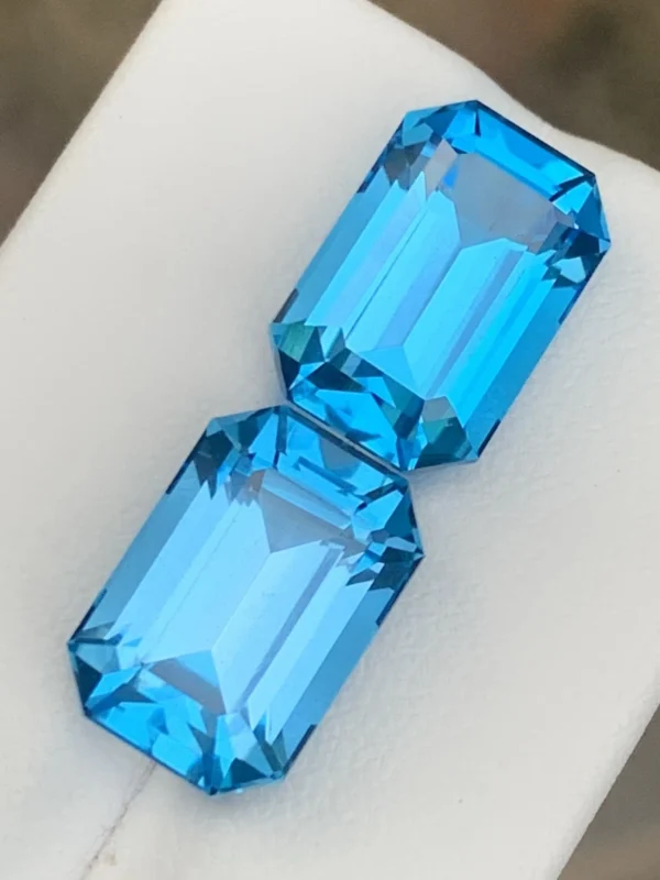 20.75 Cts Natural Swiss Blue Topaz Pair