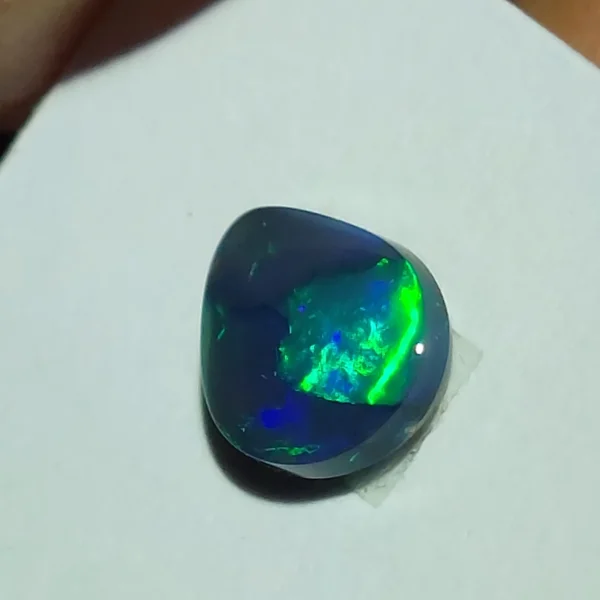 80cts Black Opal- L/Ridge