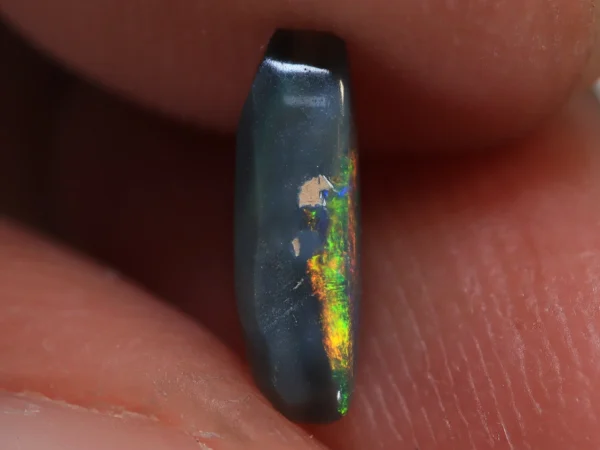 0.55 Ct. Lightning Ridge Black Opal TOG-1220