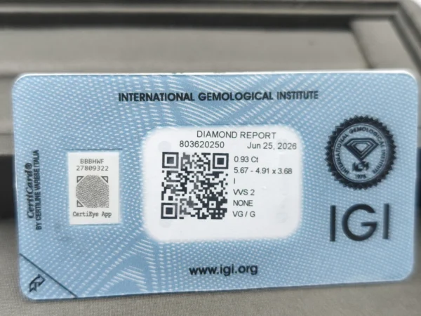 0.93CT NATURAL DIAMOND IVVS2 IGI