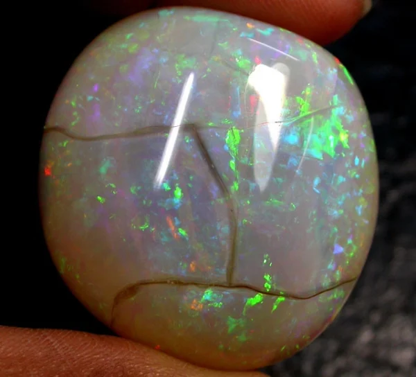 128cts massive Ethiopian Opal Specimen QOG 809
