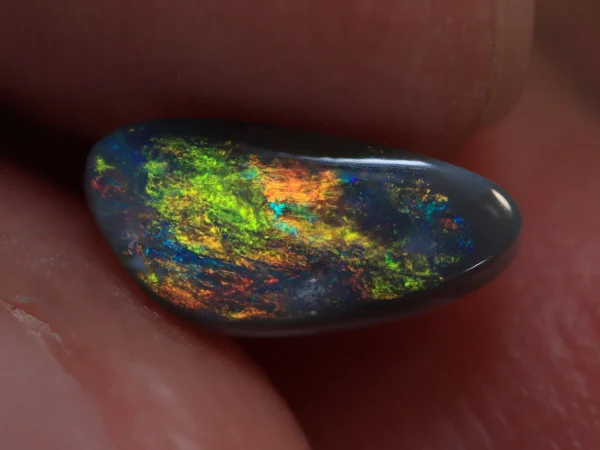 0.55 Ct. Lightning Ridge Black Opal TOG-1220
